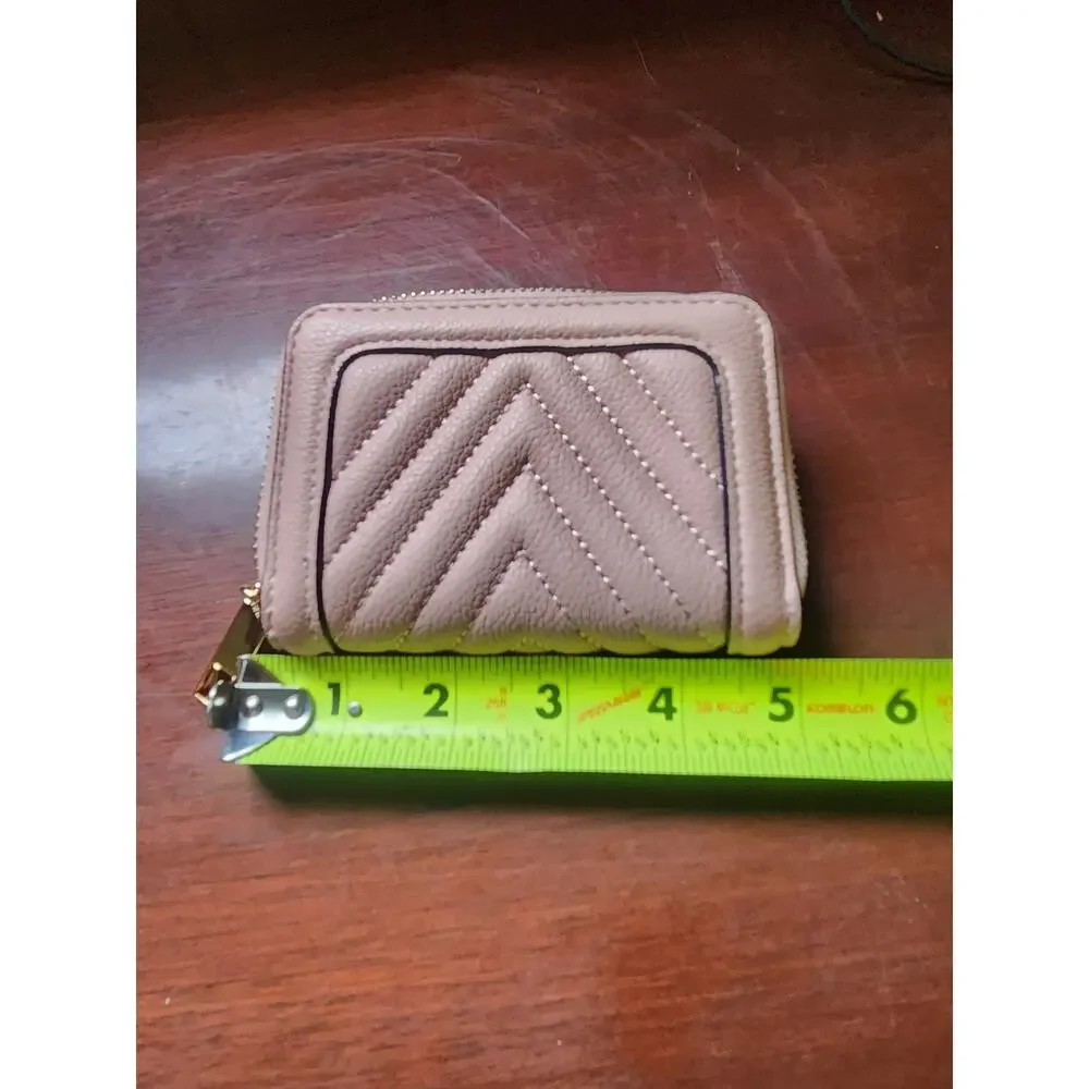 Victoria Secret Blush Chevron Quilted Zip Wallet - Picture 3 of 6